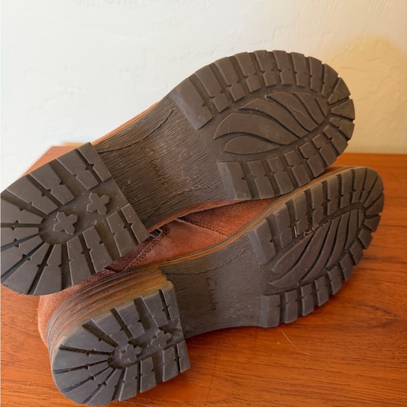 Clarks Suede Ankle Booties in Chestnut - Picture 4 of 6